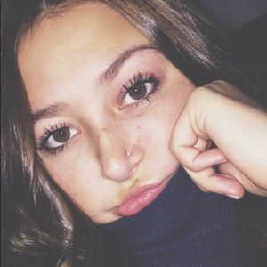 Meet your Posher, Riley